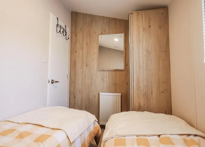 Hadrian's Rest Glendale Wigton